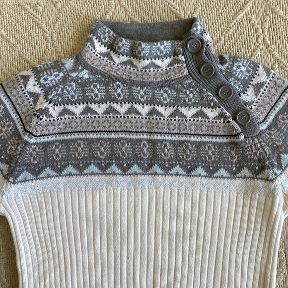 Jones Wear Sweaters - Jones Wear Sport Women’s Turtleneck Sweater. Size Medium